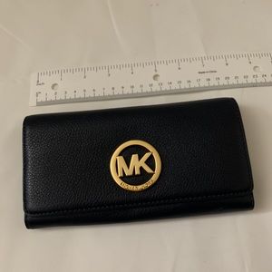 MK wallet